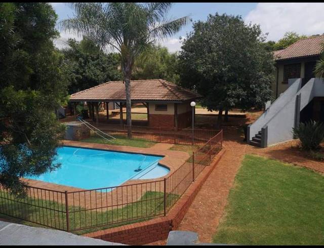 1 BEDROOM APARTMENT FOR SALE IN PHILIP NEL PARK